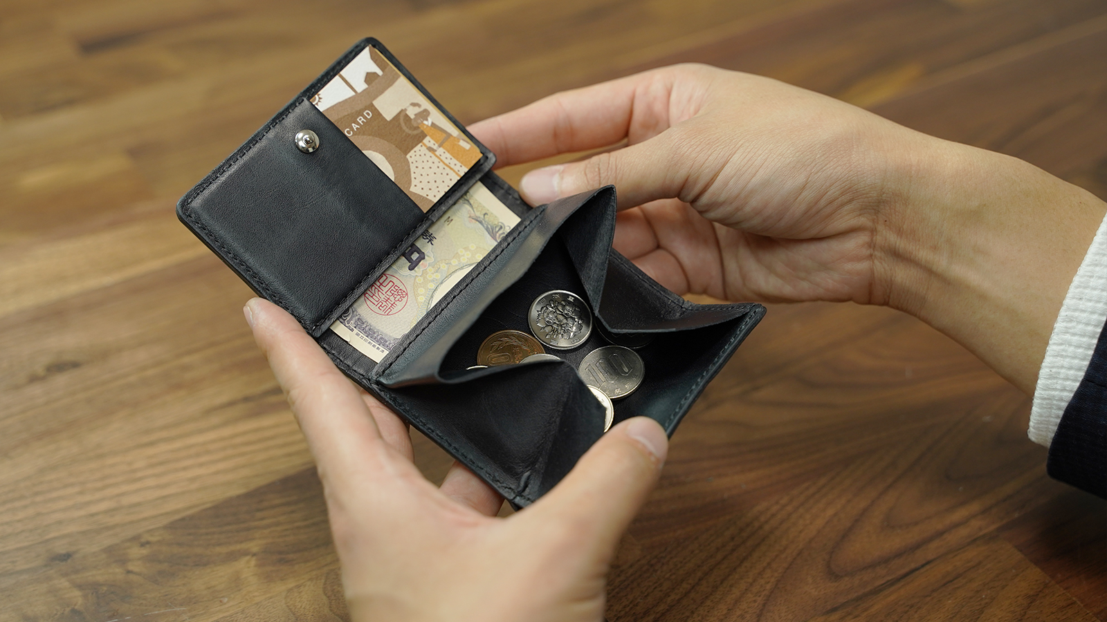 コンパクト財布| Mini Wallet (革色グリーン) | WR Leather Craft