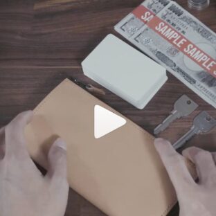 使い方までデザインした長財布